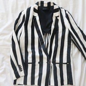 Statement Monochrome Stripes Vertical Blazer